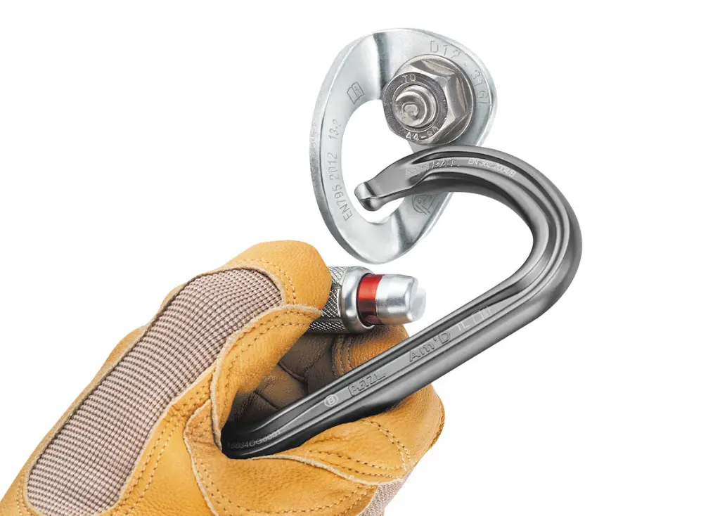P36BS-COEUR-BOLT-STAINLESS-focus-1_LowRes.webp